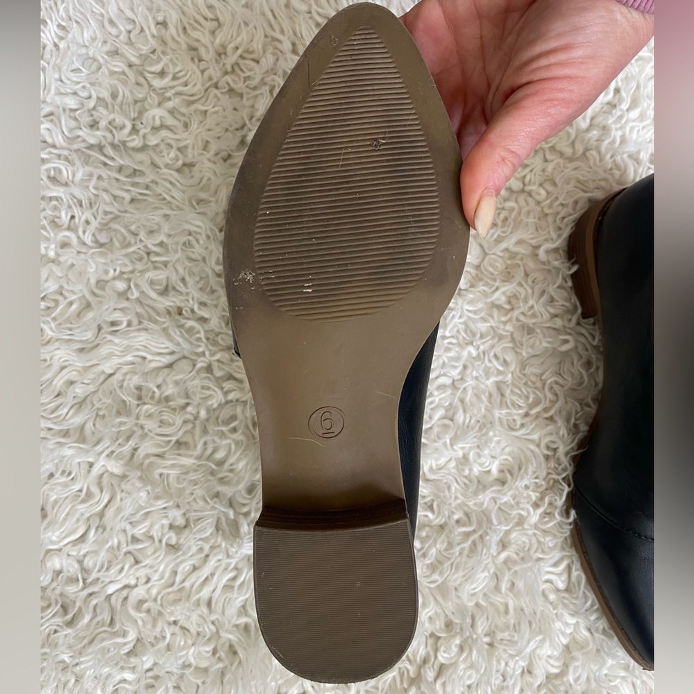 Booties - Picture 4 of 4